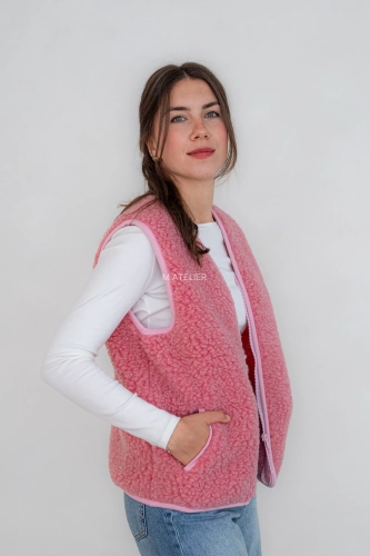 kamizelka-hanka-roz-2.webp