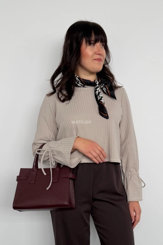bluzka-janka-taupe-2-1.webp